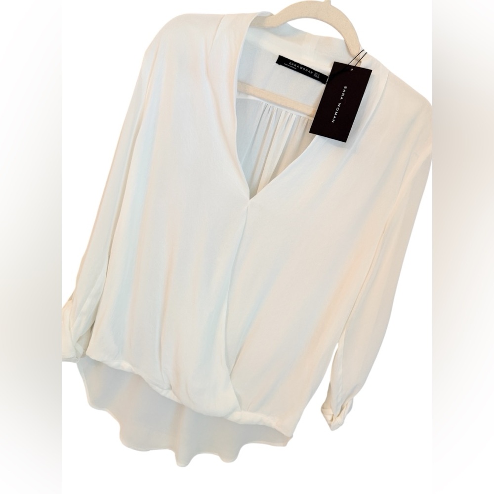 Zara Woman Ivory V-Neck Blouse High-Low Hem Roll-Tab Sleeves NWT S
